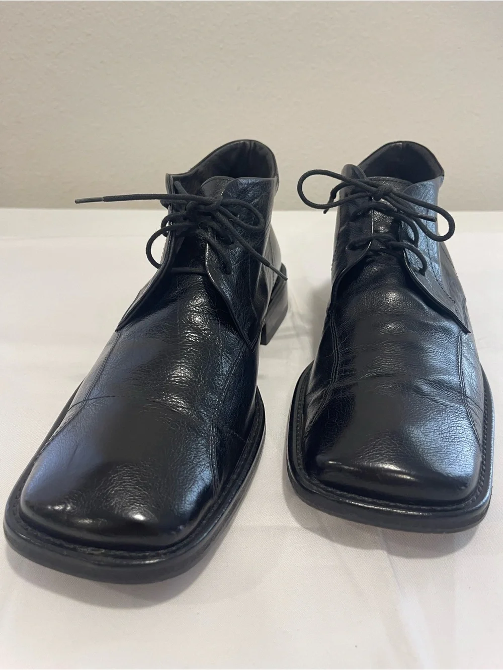 Rowland Brothers Vintage Italian Black Leather Lace-Up Footwear